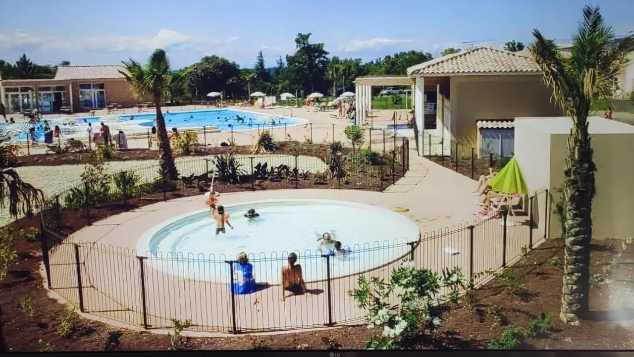 Maison Village Vacances Demeures Du Ventoux Aubignan Exterior foto